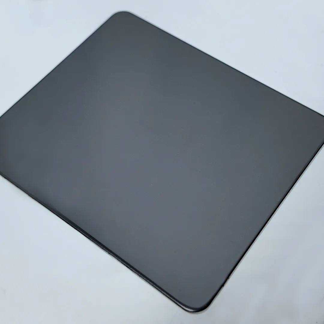 Polished Black sample