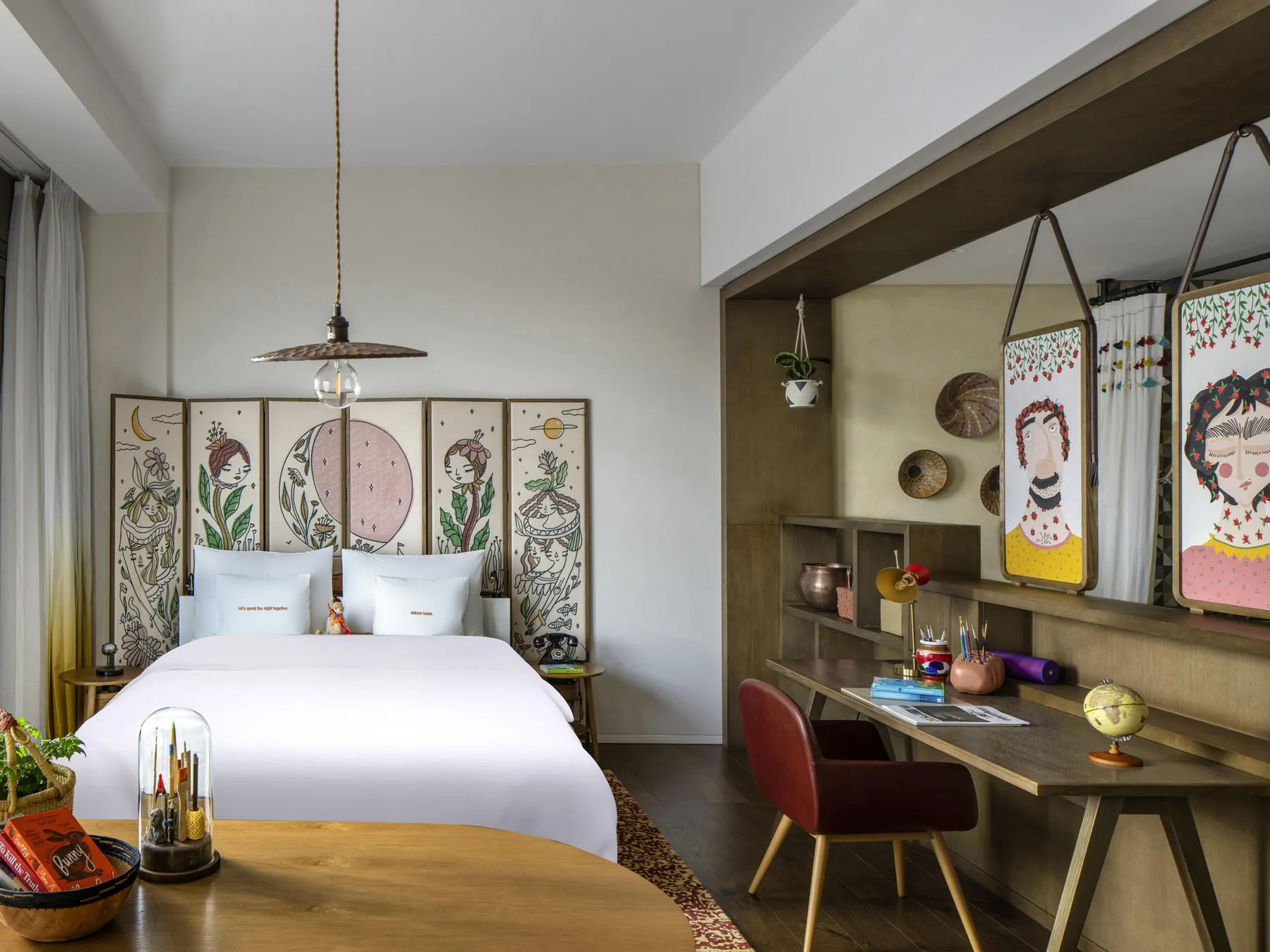 One Central H2B Hotel Dubai guestrooms furniture