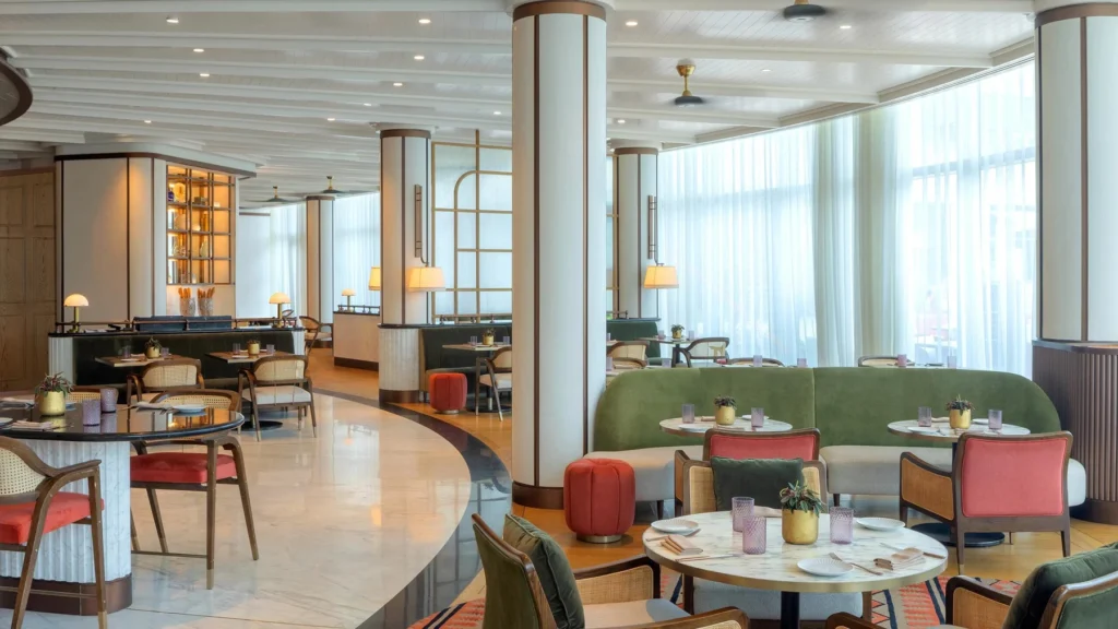 Restaurant Furniture Layout Plan: A Service-Path Method