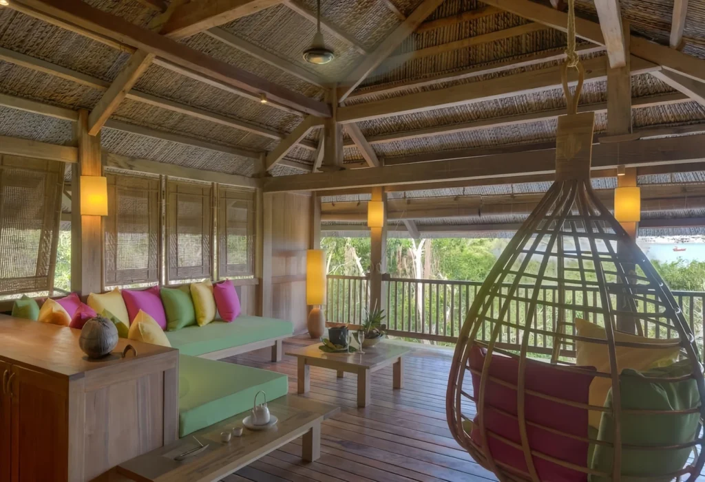 How to Approve an Outdoor Wood Finish for Hotel Furniture